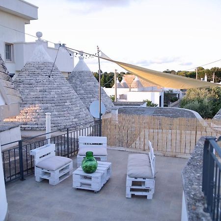 Valle D'Itria Trullo Sovrano Sul Monte Cisternino Eksteriør bilde
